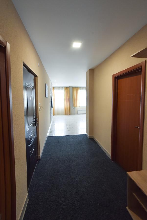 City Center Apartments Pirot Exteriér fotografie