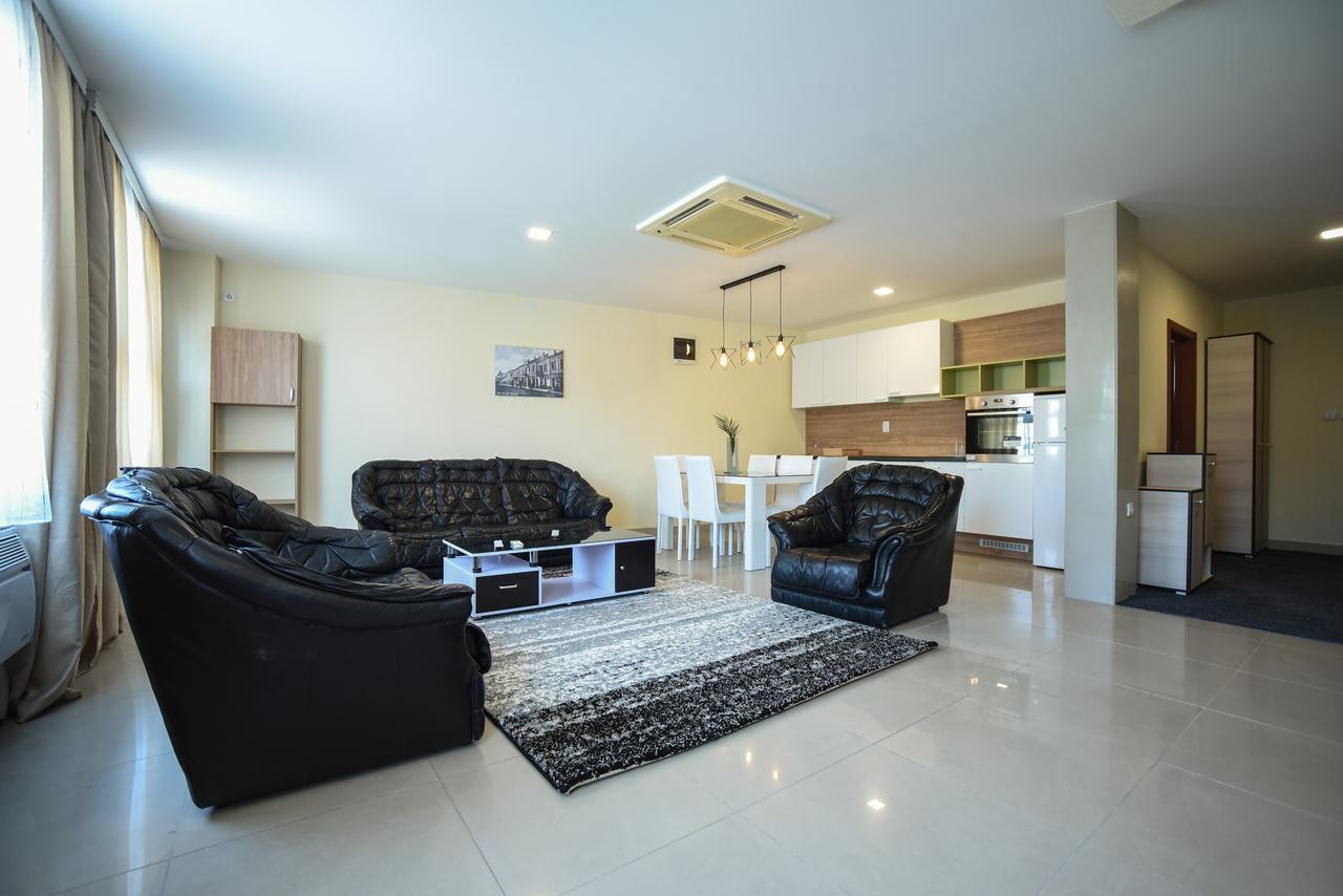 City Center Apartments Pirot Exteriér fotografie