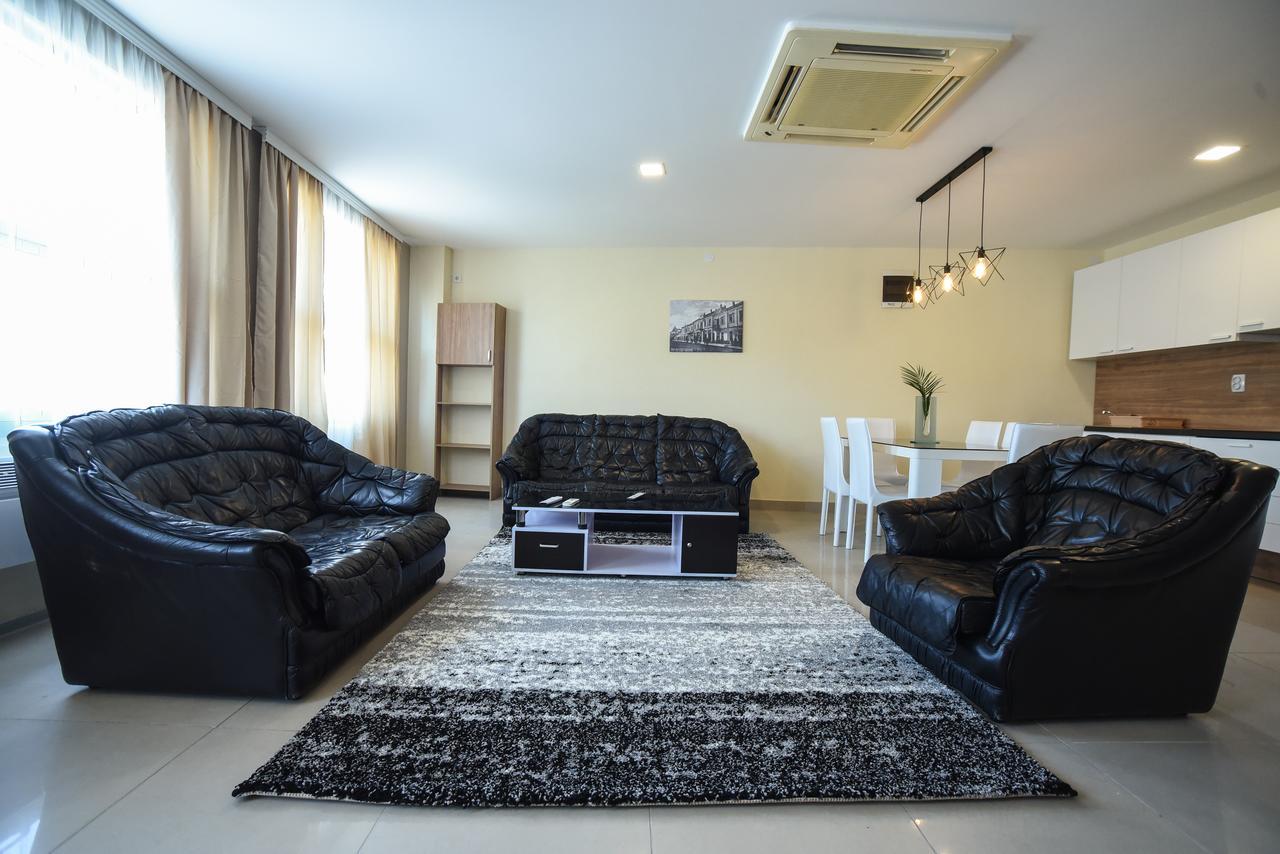 City Center Apartments Pirot Exteriér fotografie