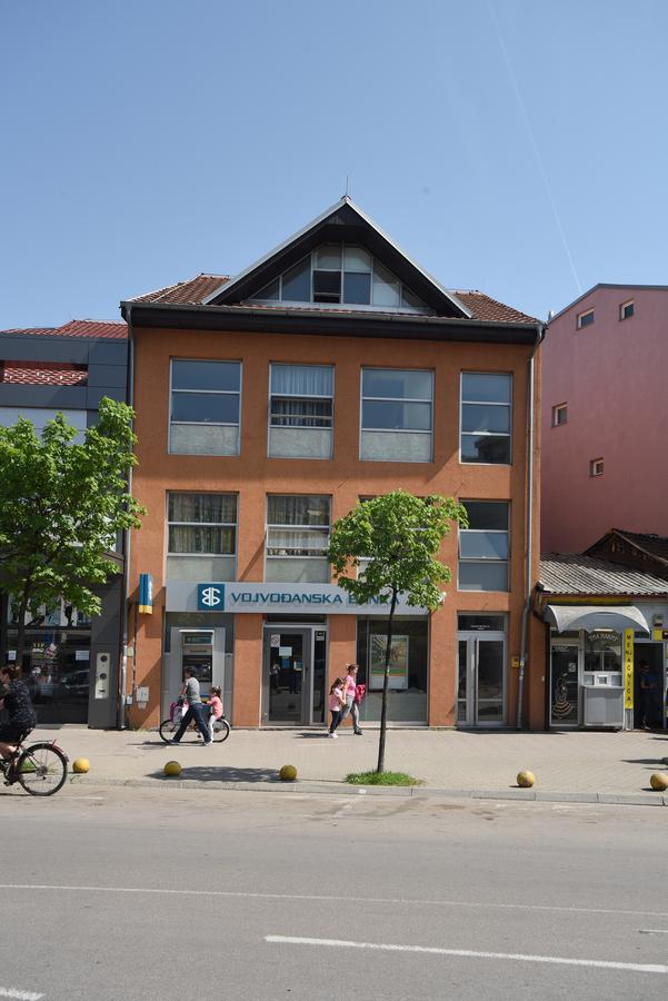 City Center Apartments Pirot Exteriér fotografie