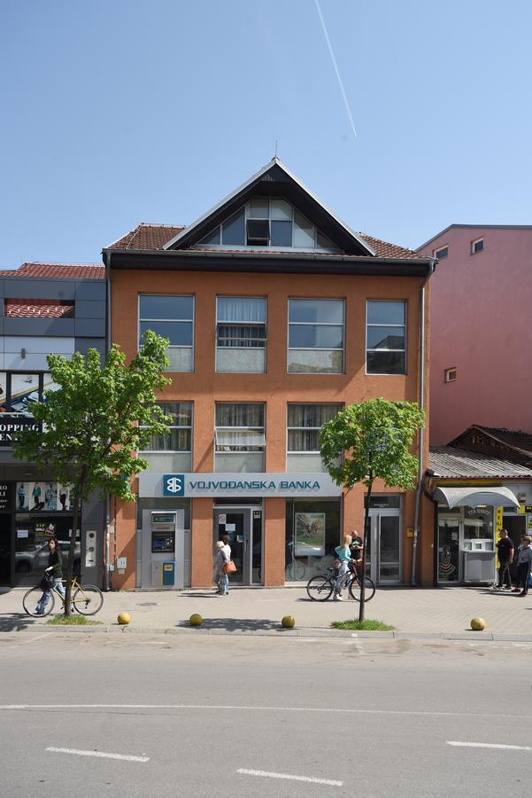 City Center Apartments Pirot Exteriér fotografie