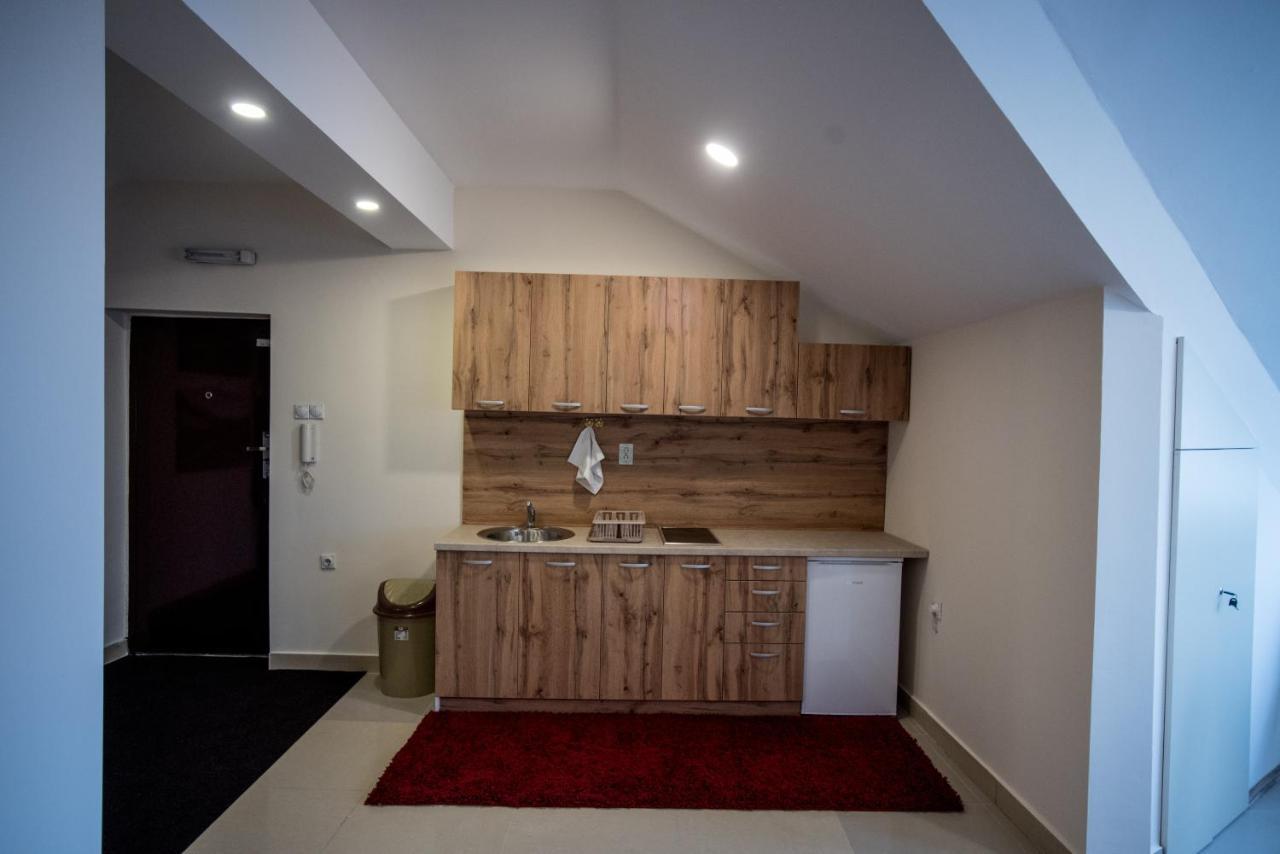 City Center Apartments Pirot Exteriér fotografie